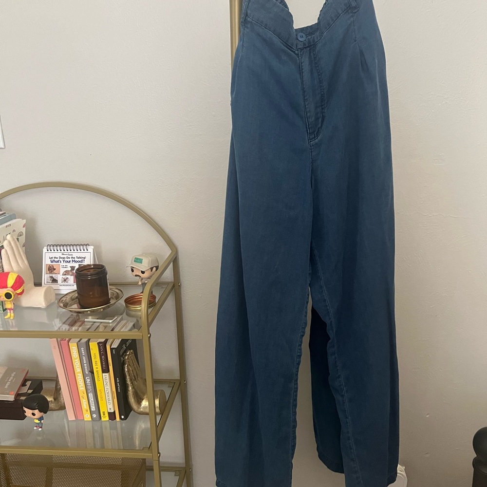 GUC- American Eagle Trouser